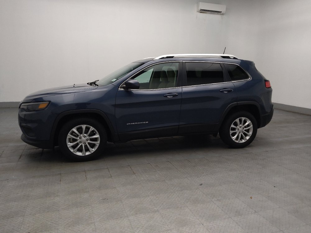 Used 2019 Jeep Cherokee Latitude w/ Popular Appearance Group FWD image 2