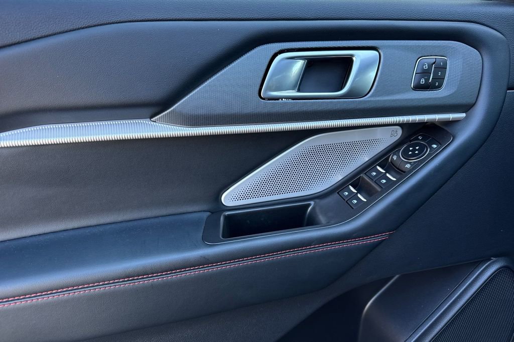 New 2026 Ford Explorer ST w/ Sun And Sound Package image 8