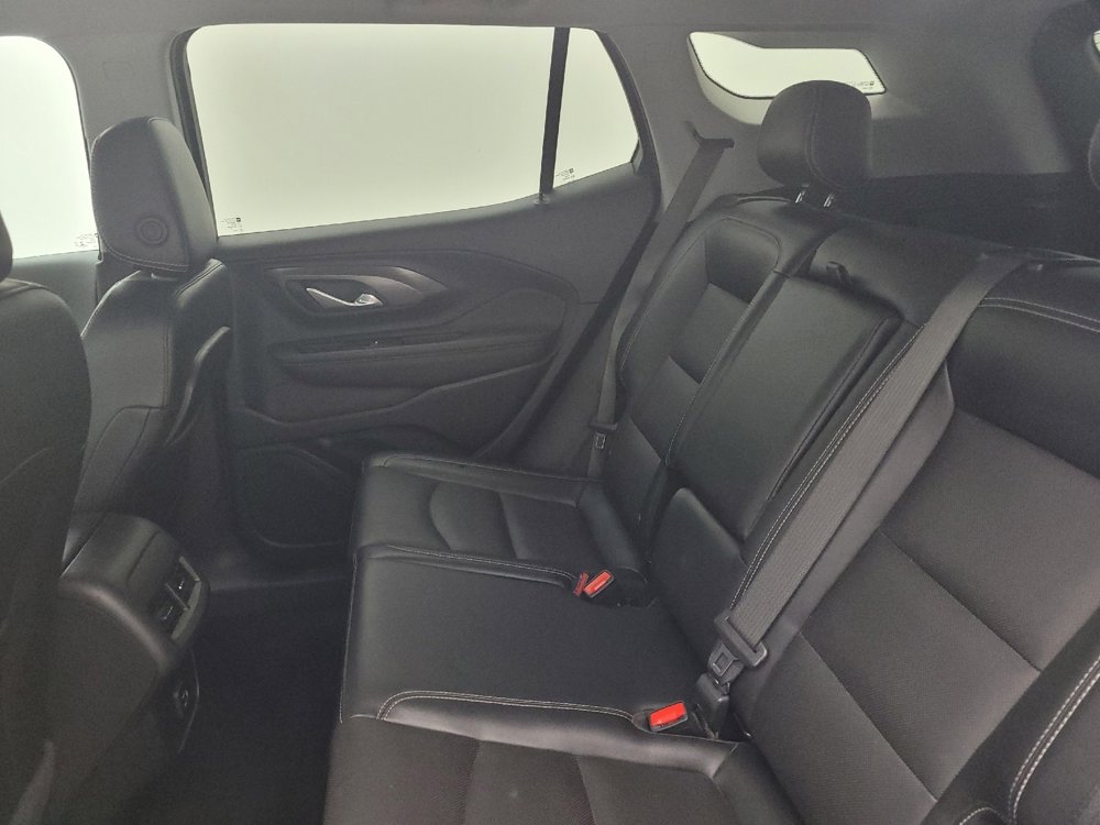 Used 2023 GMC Terrain SLT w/ Elevation Edition FWD image 18