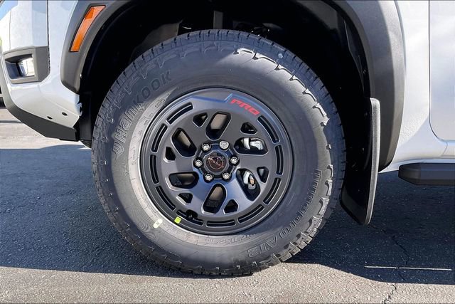 New 2026 Nissan Frontier PRO-4X w/ Tow Package image 9