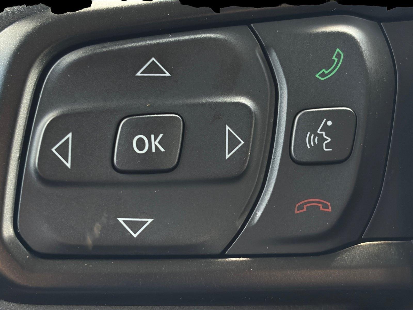 Used 2023 Jeep Gladiator Sport AWD/4WD image 33