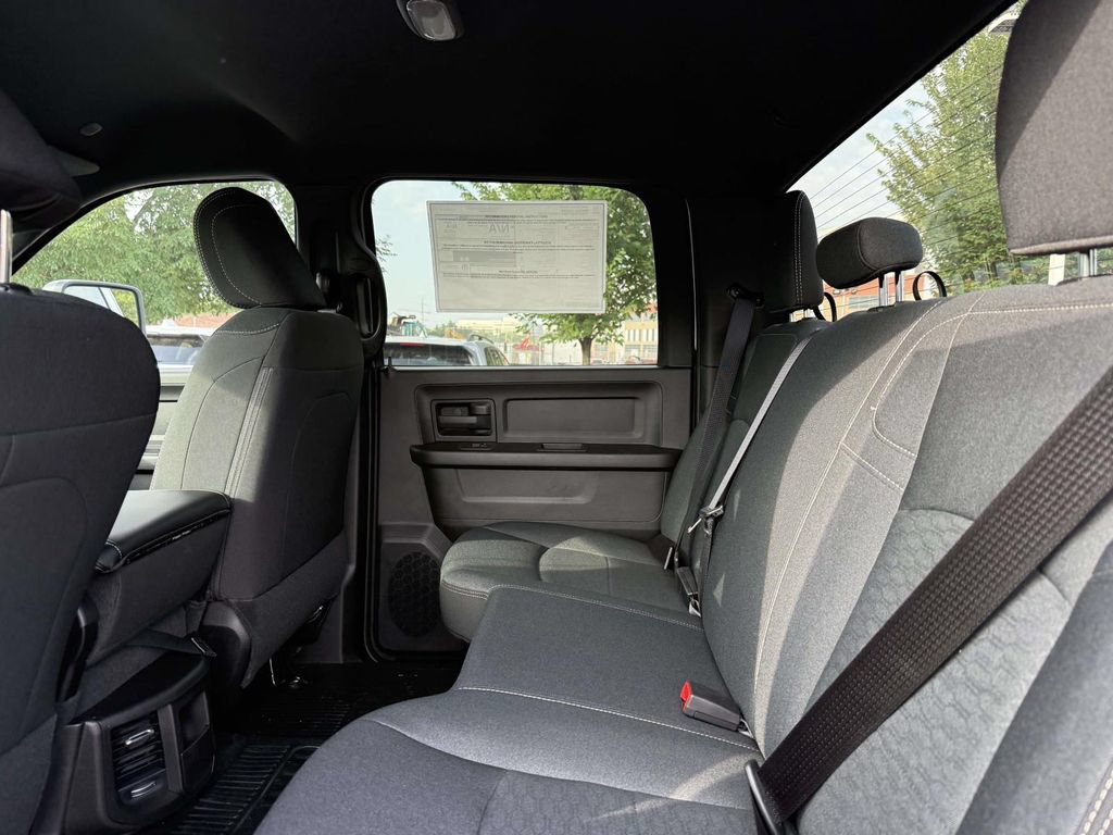New 2026 RAM 3500 Tradesman AWD/4WD image 16