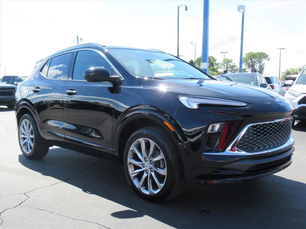 Certified 2024 Buick Encore GX Avenir w/ Avenir Technology Package image 4