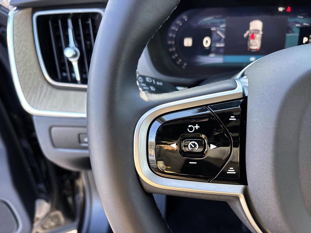 New 2026 Volvo XC60 B5 Plus w/ Protection Package Premier image 17