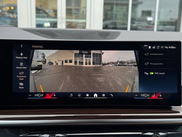 New 2026 BMW X6 xDrive40i w/ Climate Comfort Package image 40