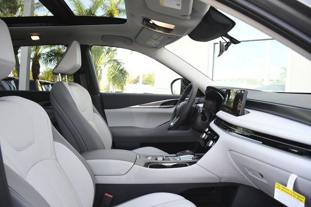 New 2026 INFINITI QX60 Pure image 32