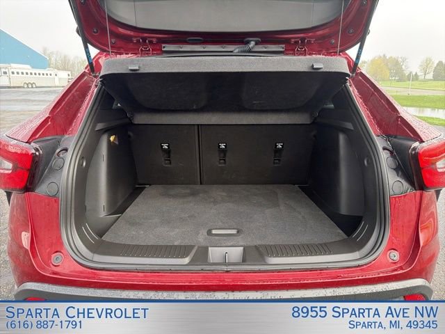 Used 2024 Chevrolet Trax RS image 9