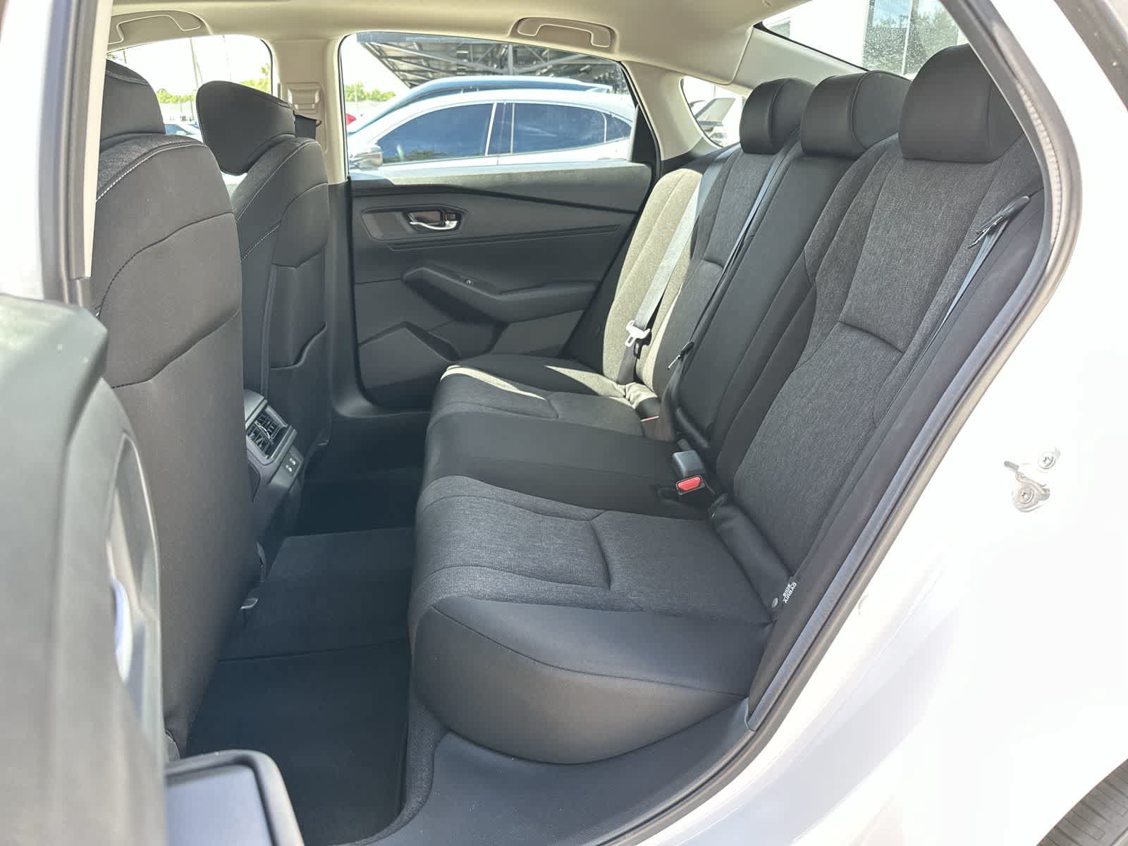 Used 2025 Honda Accord SE image 4