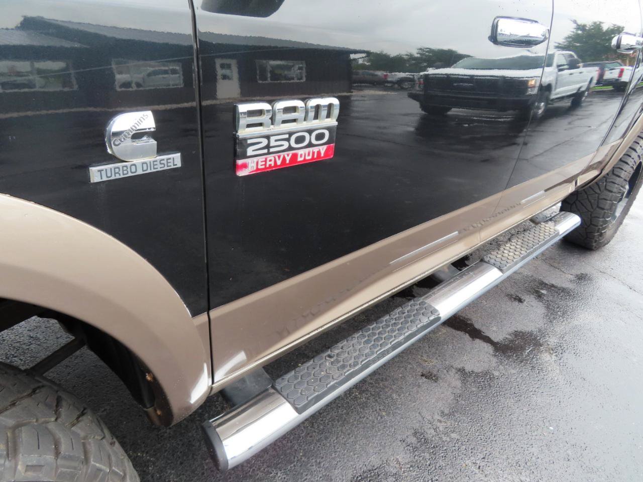 Used 2010 Dodge Ram 2500 Truck Laramie w/ Protection Group AWD/4WD image 12