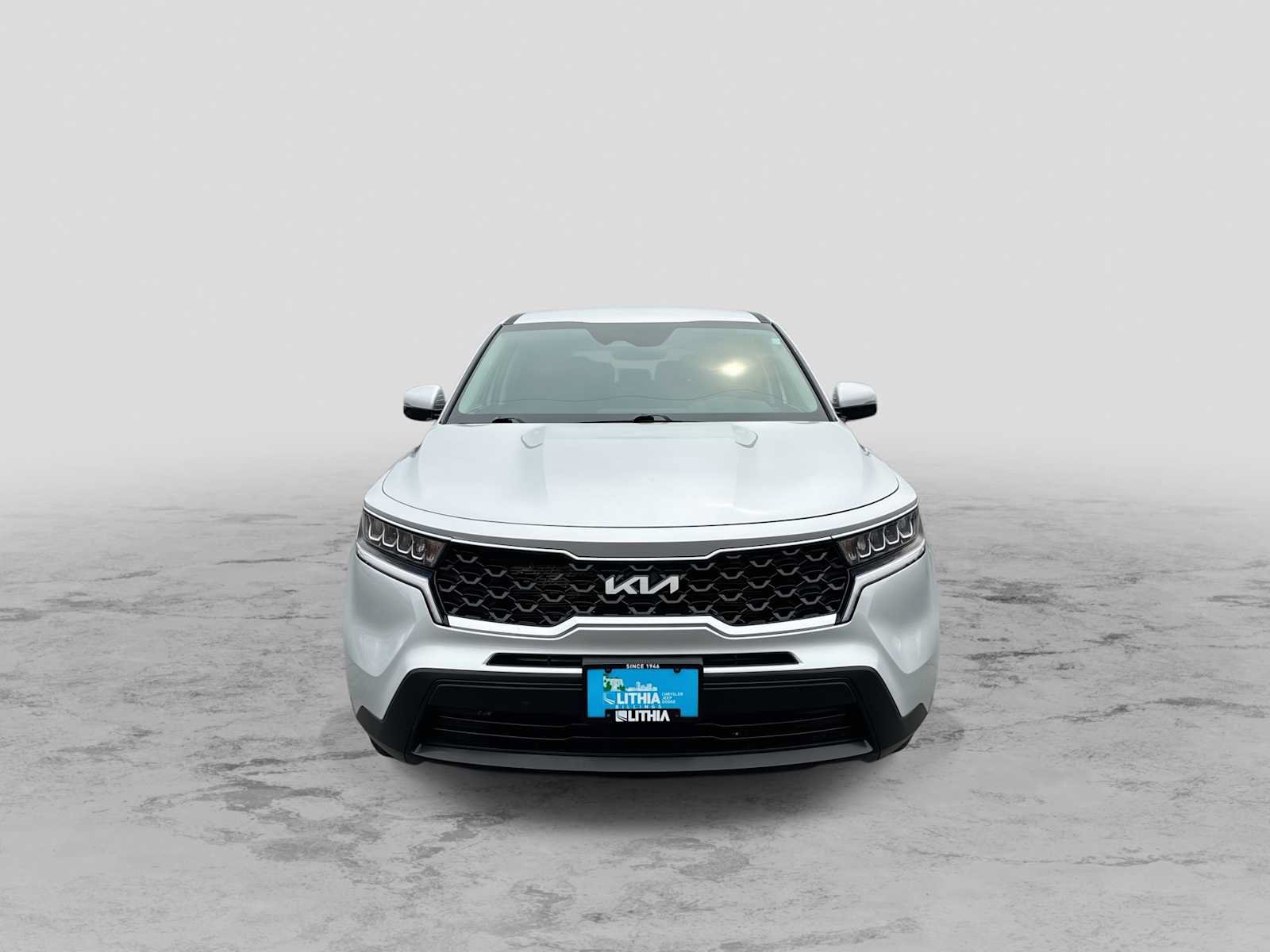 Used 2022 Kia Sorento LX AWD/4WD image 3
