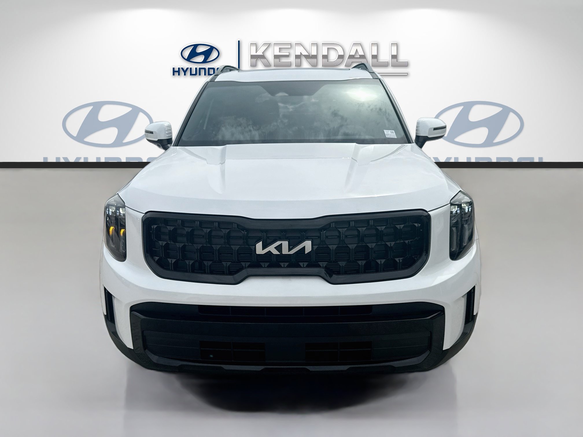 Used 2024 Kia Telluride EX X-Line AWD/4WD image 2