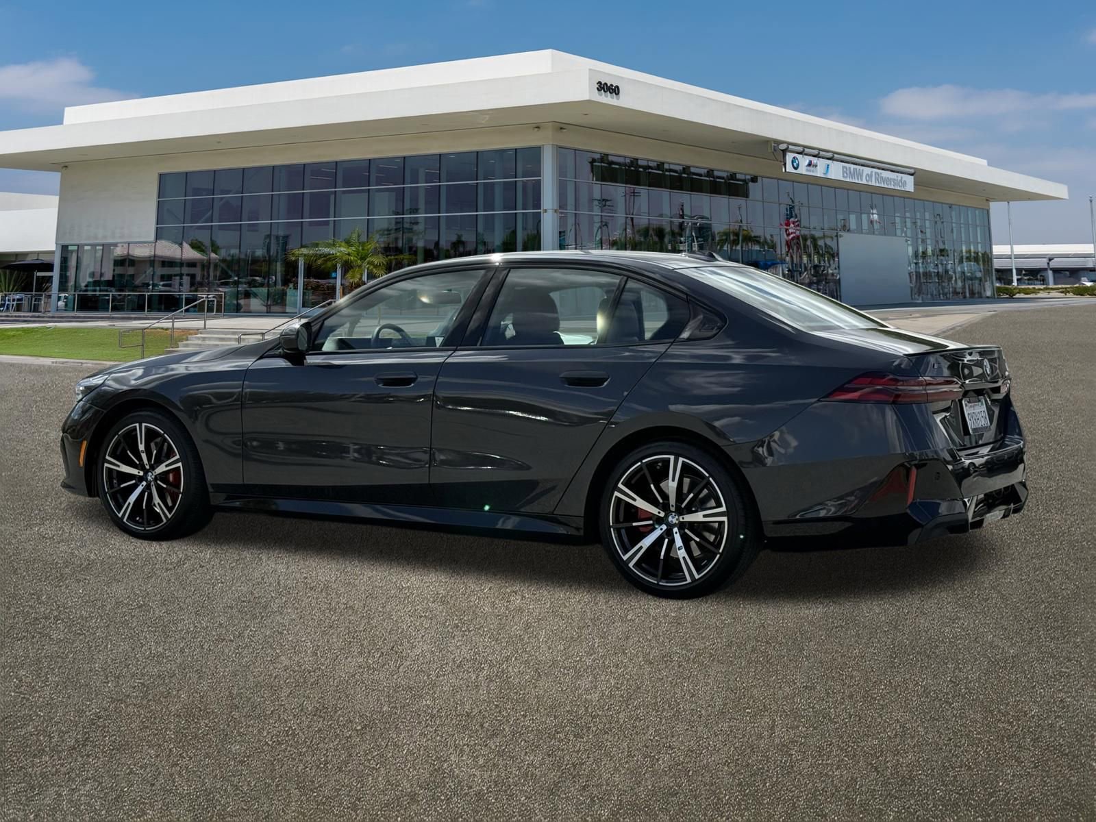 Certified 2026 BMW 530i RWD image 8