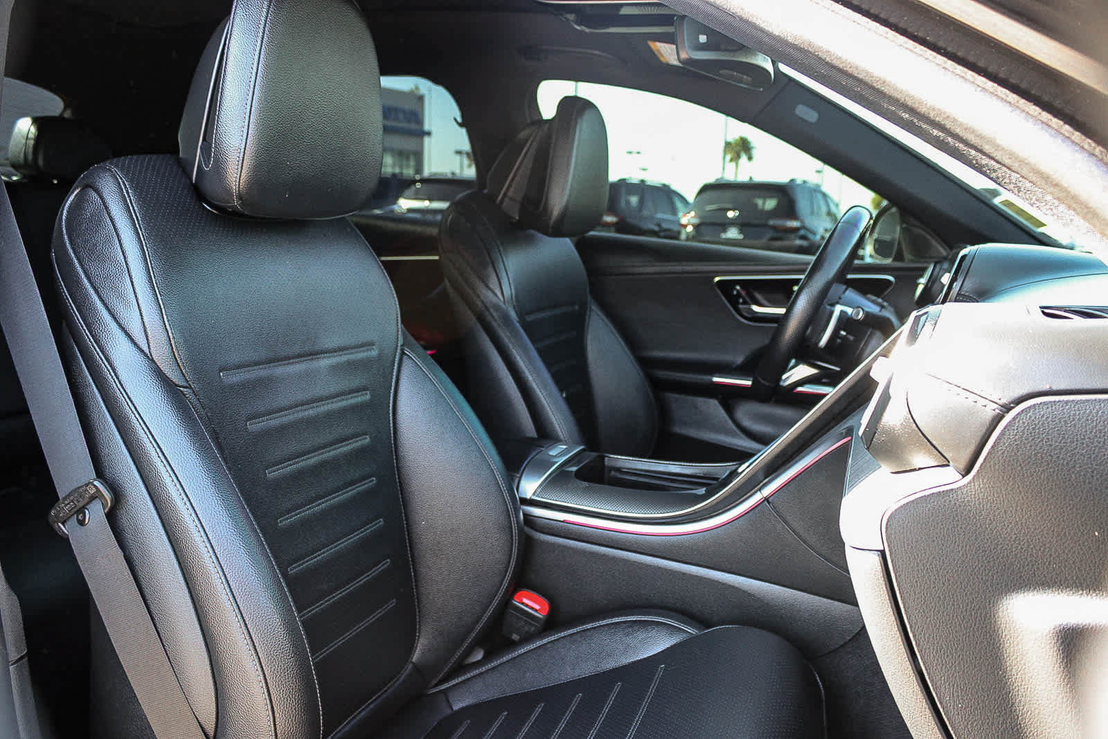Used 2023 Mercedes-Benz C 300 Sedan image 16