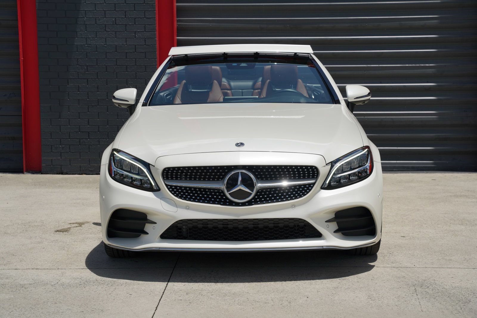 Used 2023 Mercedes-Benz C 300 Cabriolet image 3