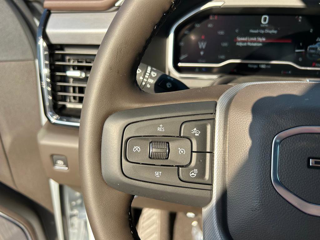 New 2025 GMC Sierra 2500 Denali w/ Denali Reserve Package image 13