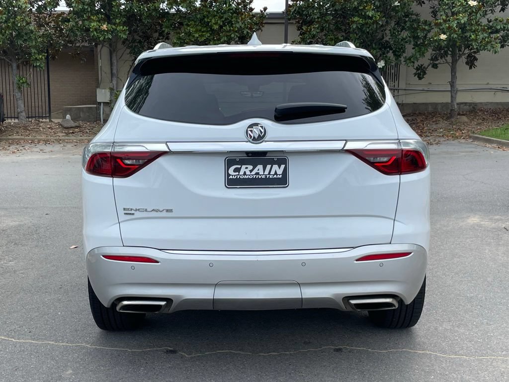 Used 2024 Buick Enclave Premium AWD/4WD image 6