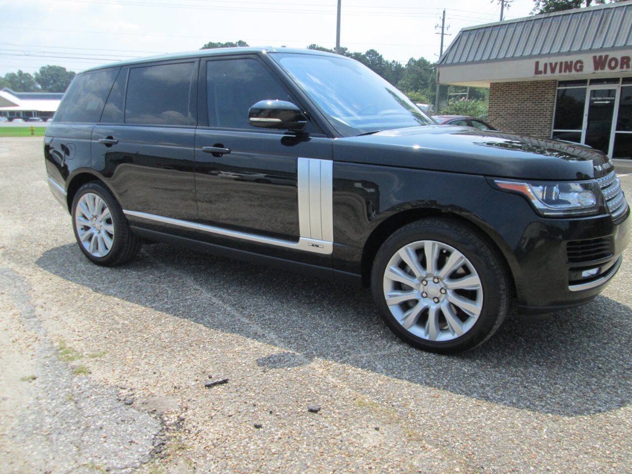Used 2016 Land Rover Range Rover Long Wheelbase Supercharged AWD/4WD image 76