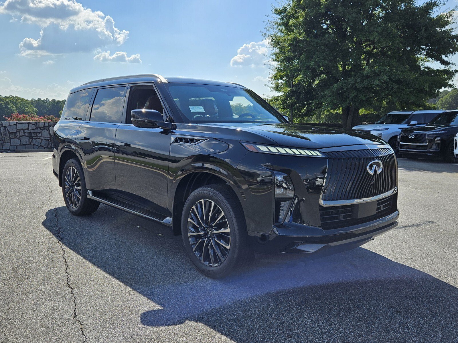 New 2027 INFINITI QX80 Autograph w/ Premium Cargo Package AWD/4WD image 4