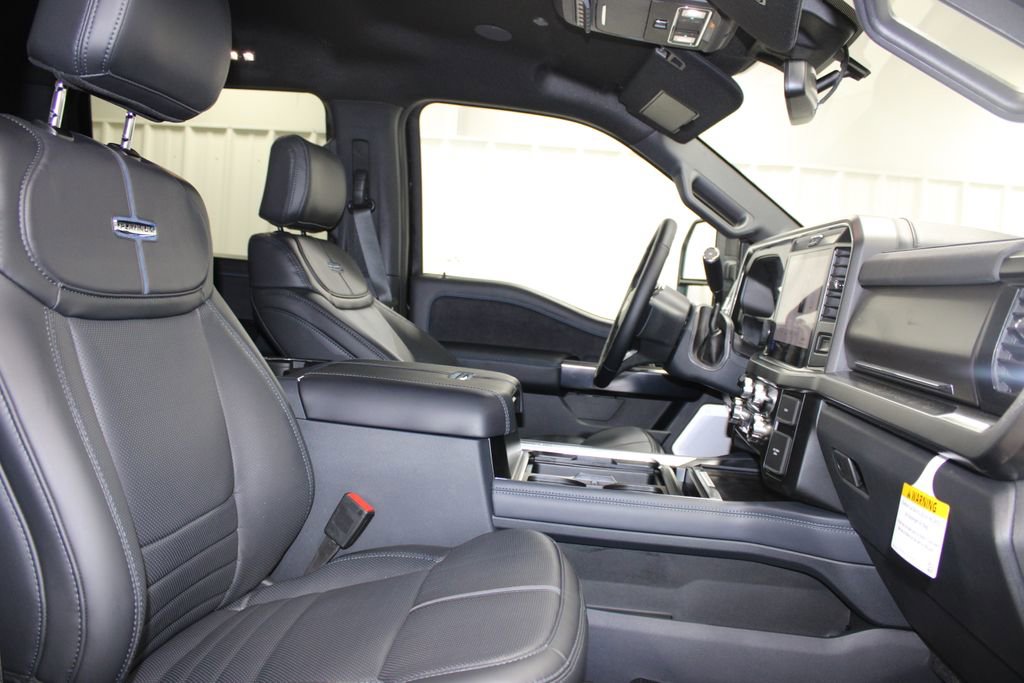 New 2026 Ford F250 Platinum image 35