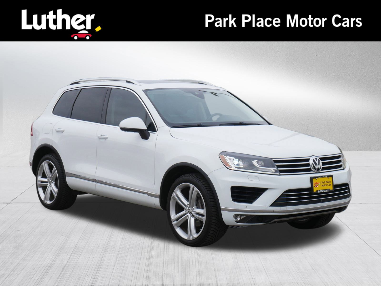 Used 2017 Volkswagen Touareg Executive