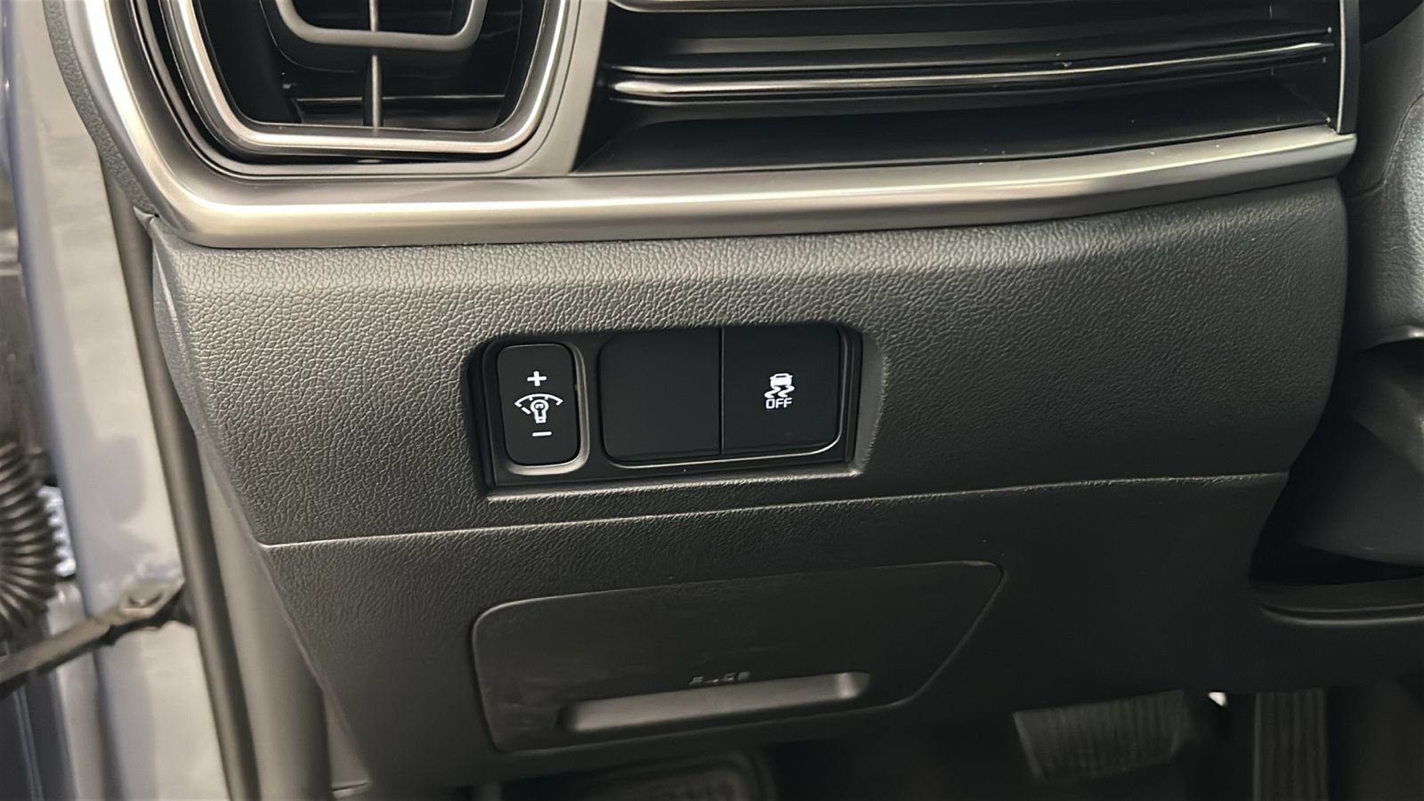 Used 2025 Kia Sorento S w/ Panoramic Sunroof Package FWD image 20