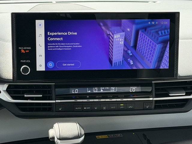 Used 2025 Toyota Sienna XLE w/ XLE Plus Package image 15