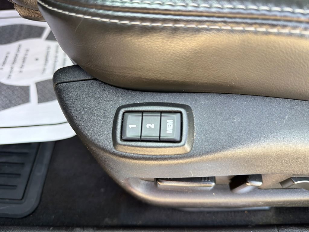Used 2016 Cadillac SRX Performance FWD image 17