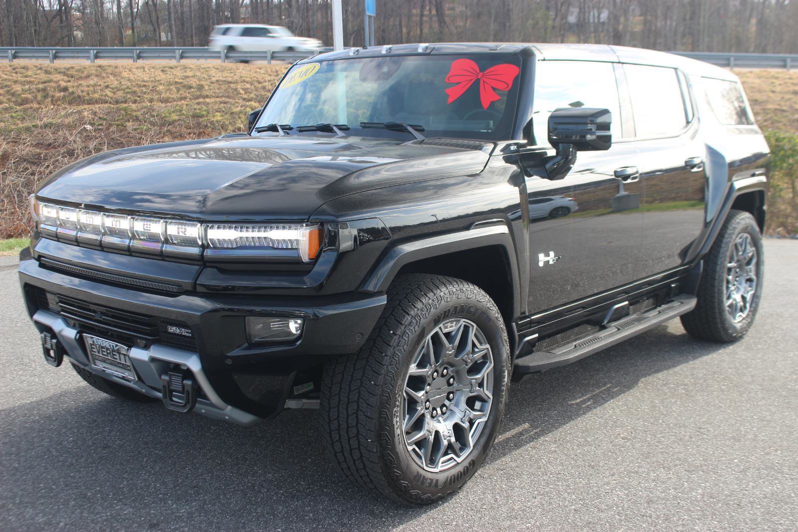 New 2025 GMC Hummer EV 3X image 3
