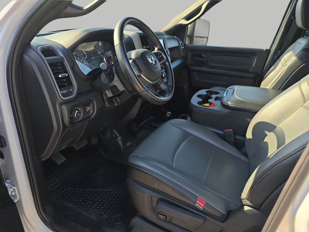 Used 2024 RAM 2500 Tradesman w/ Protection Group AWD/4WD image 10