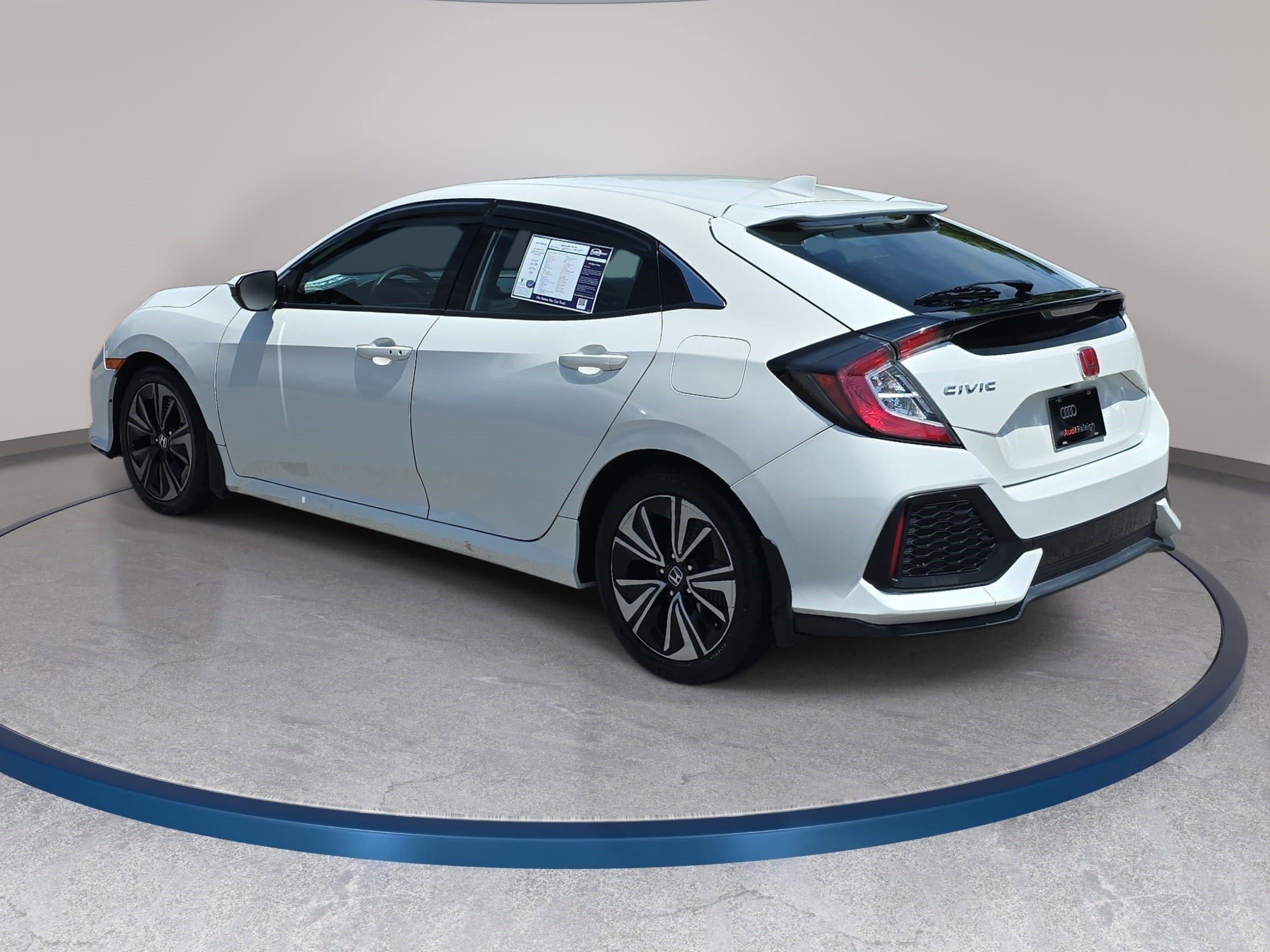 Used 2019 Honda Civic EX image 7