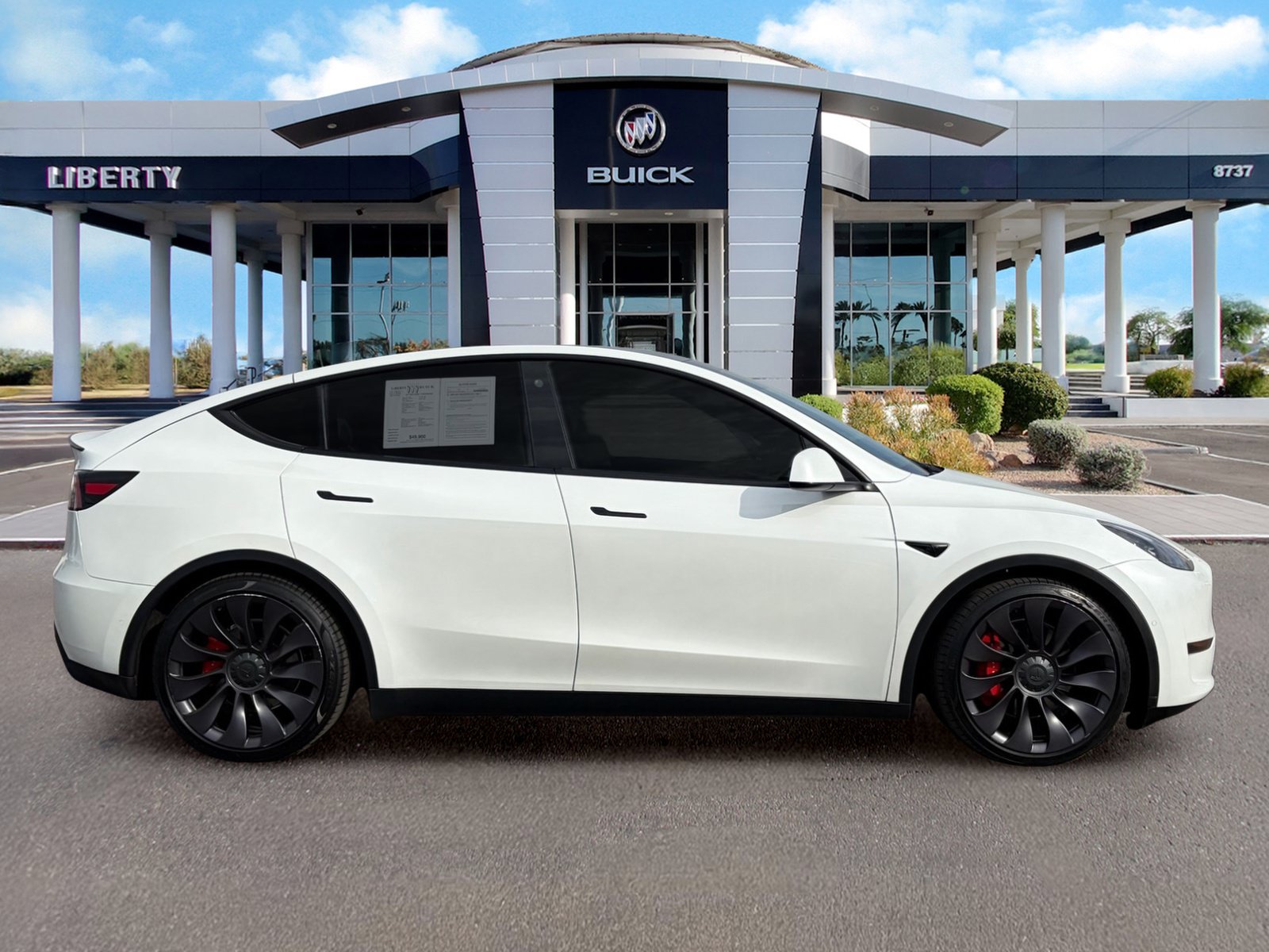 Used 2021 Tesla Model Y Performance AWD/4WD image 3