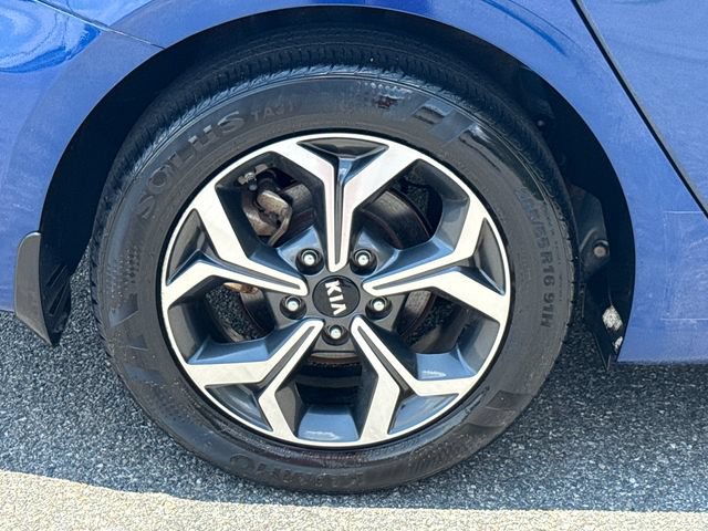 Used 2020 Kia Forte LXS FWD image 17
