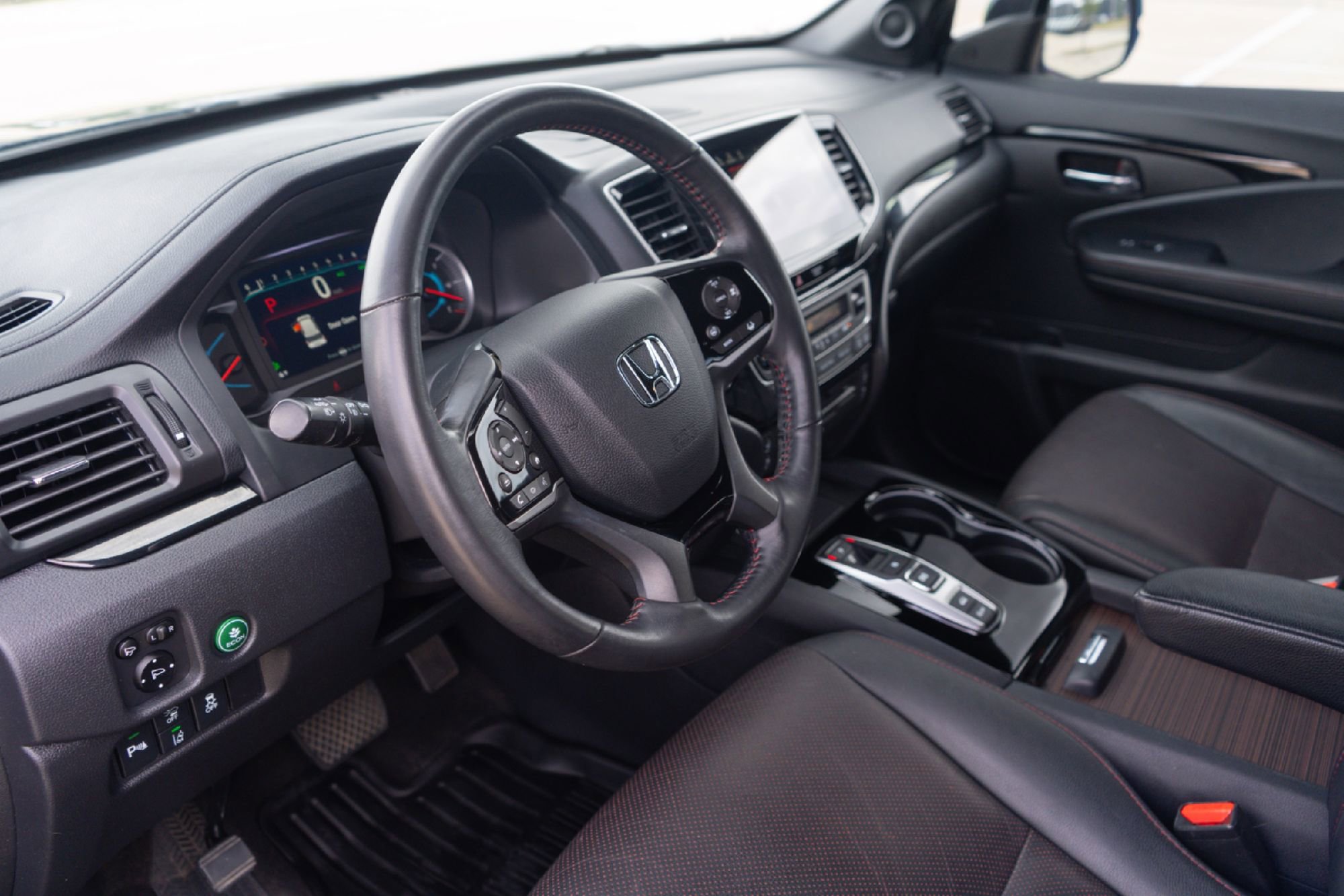 Used 2020 Honda Pilot Black Edition image 7