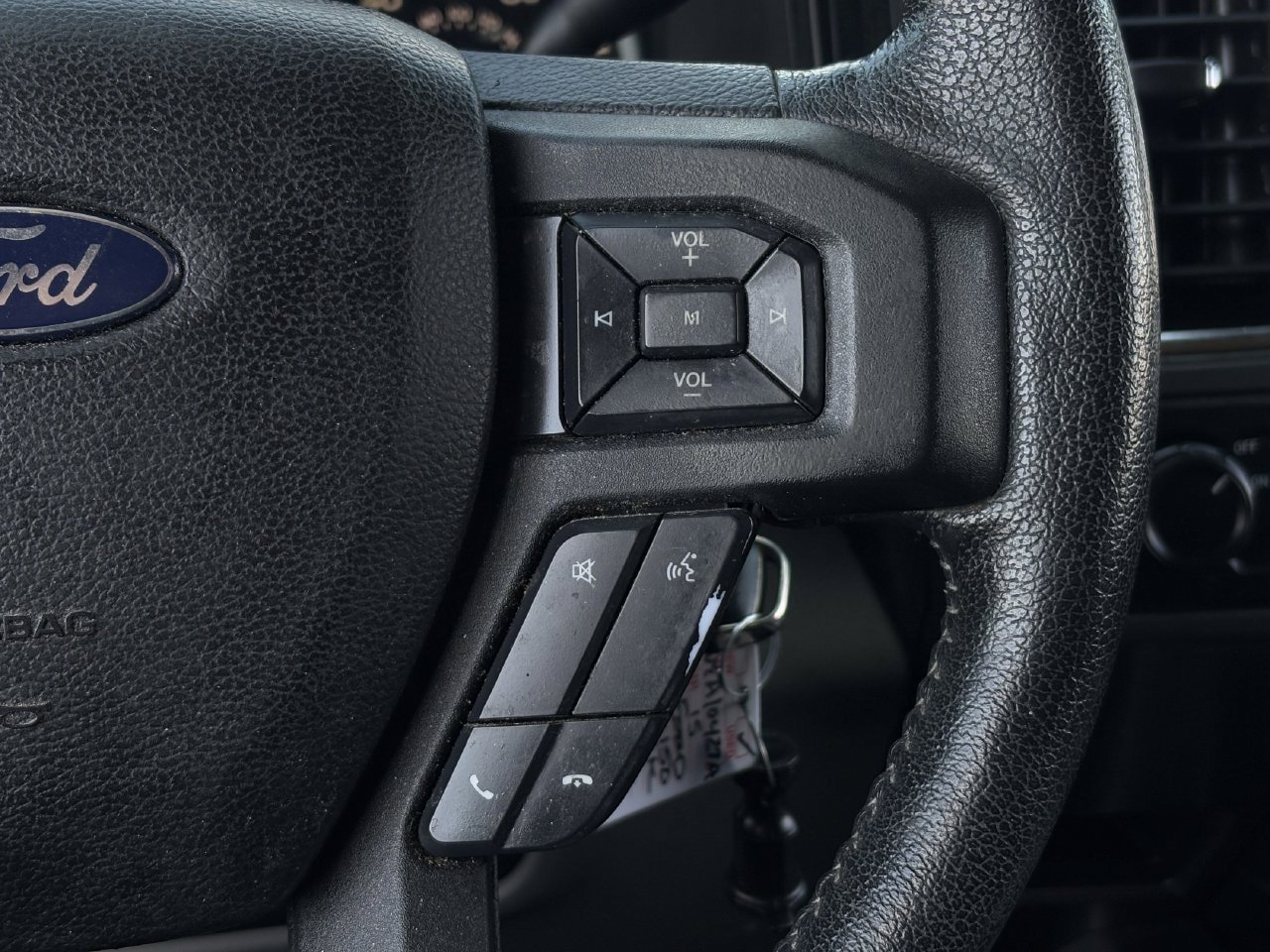 Used 2015 Ford F150 XLT w/ Equipment Group 302A Luxury RWD image 18
