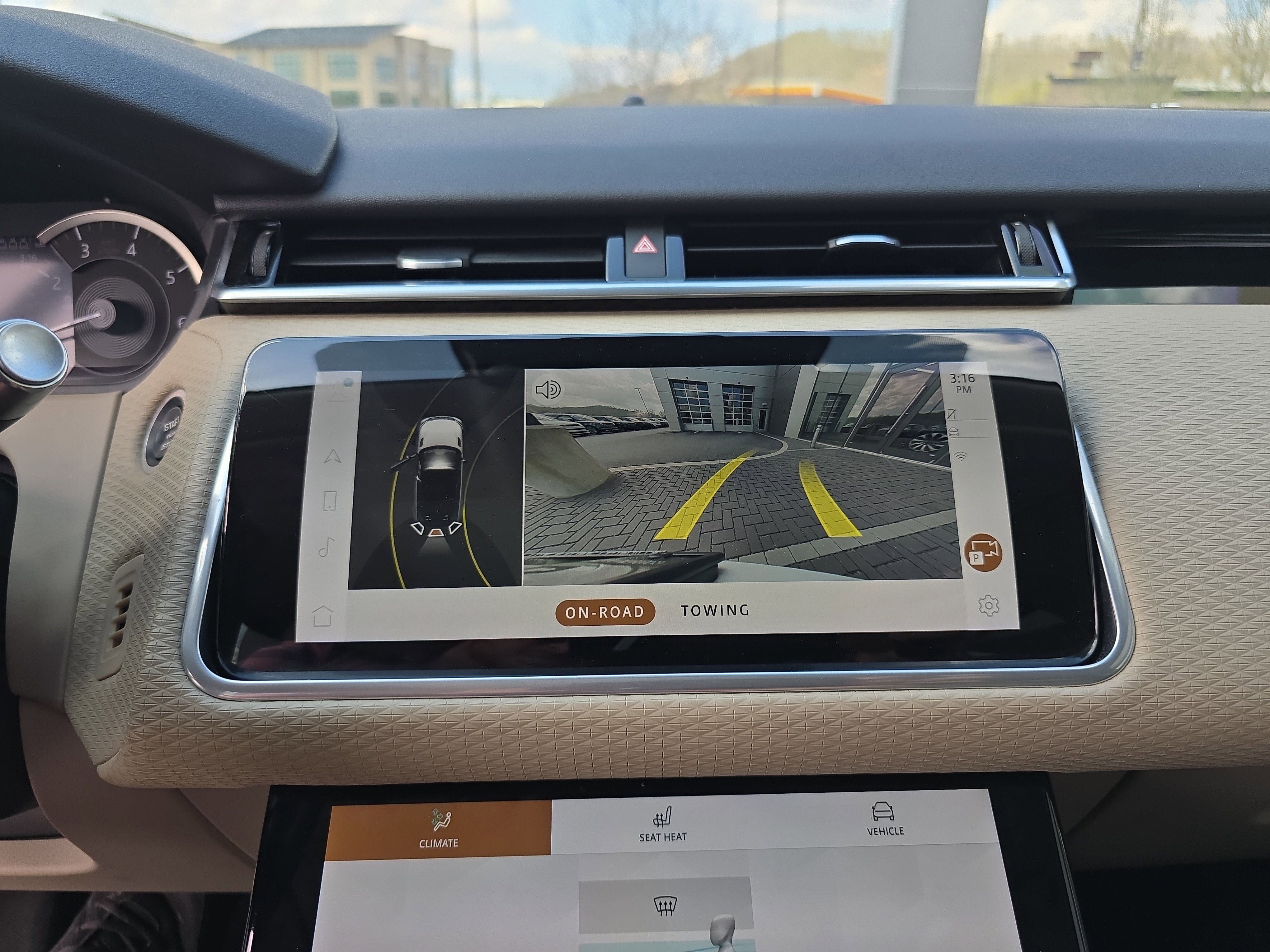 Used 2022 Land Rover Range Rover Velar S image 27