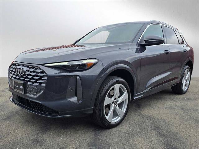 Certified 2025 Audi Q5 Premium w/ Premium Plus AWD/4WD image 7