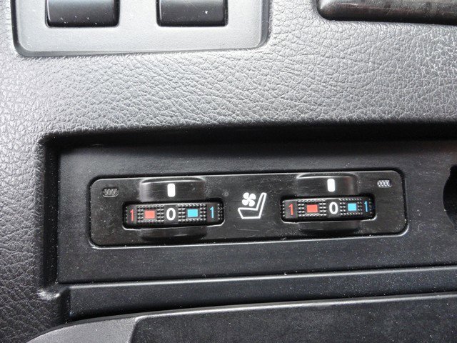 Used 2013 Lexus RX 450h AWD w/ Navigation Pkg image 15