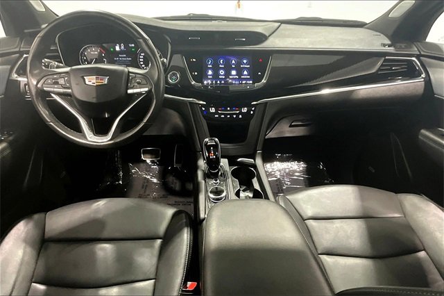Used 2023 Cadillac XT6 Sport image 7
