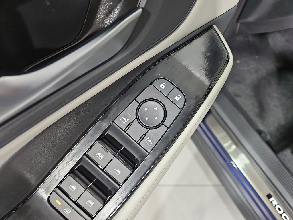 New 2026 Nissan Rogue SV image 12