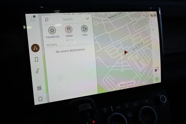 New 2026 Land Rover Defender 130 X-Dynamic SE image 17