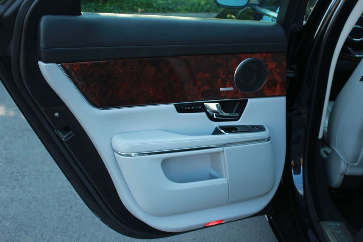 Used 2012 Jaguar XJ RWD image 25