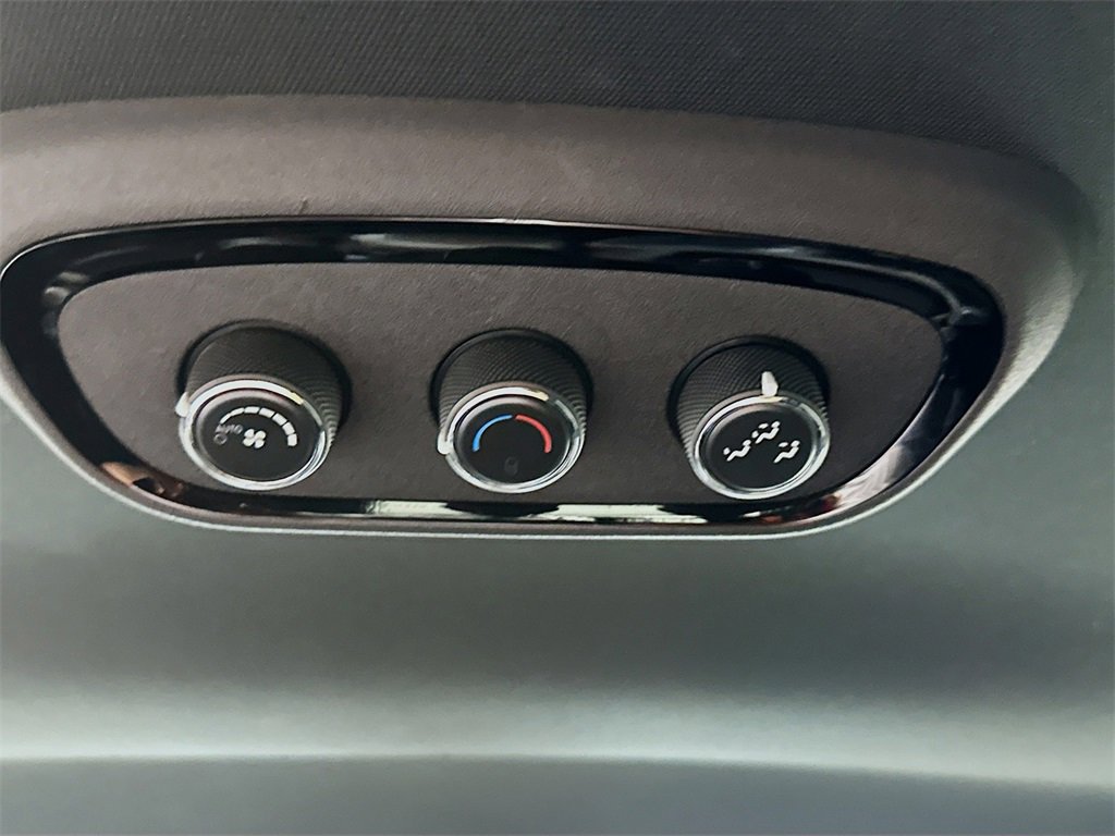 Used 2022 Dodge Durango R/T w/ Blacktop Package image 25