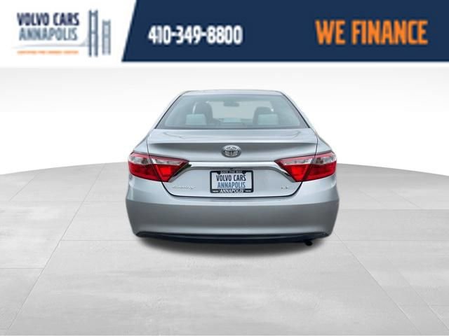 Used 2017 Toyota Camry LE FWD image 7