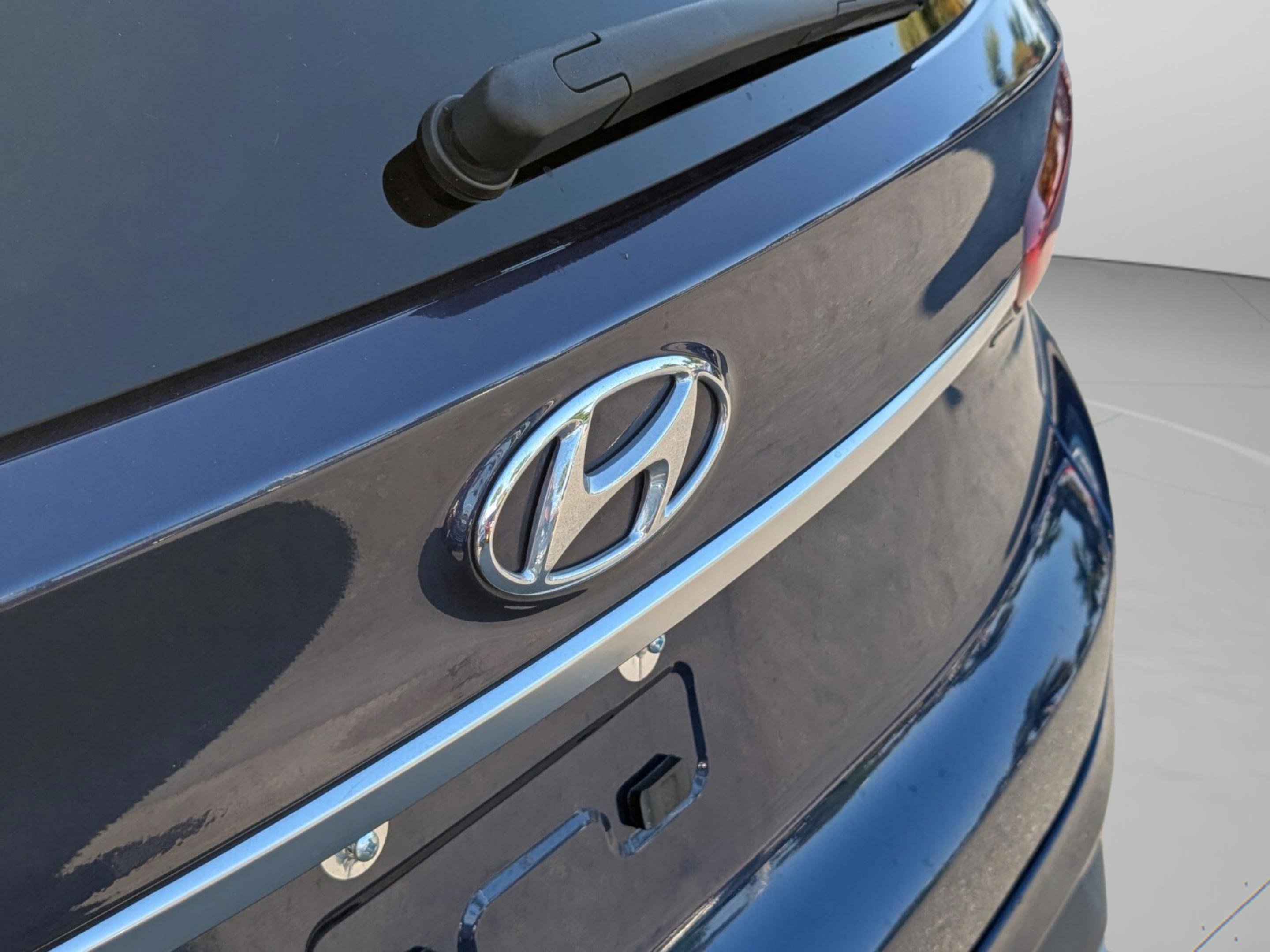 Used 2020 Hyundai Santa Fe SEL image 27