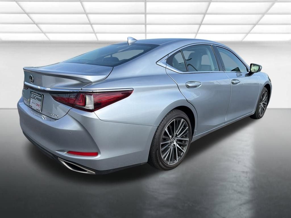 Used 2023 Lexus ES 350 w/ Premium Package FWD image 13