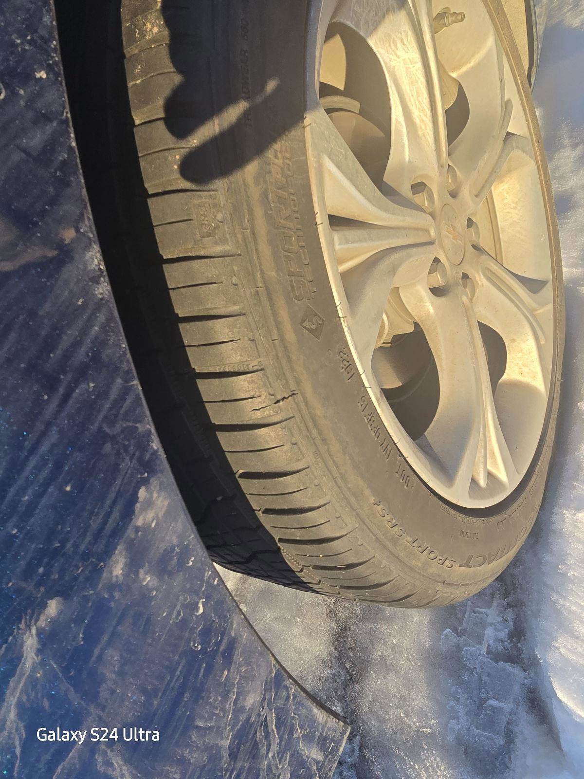 Used 2019 Chevrolet Cruze Premier image 9