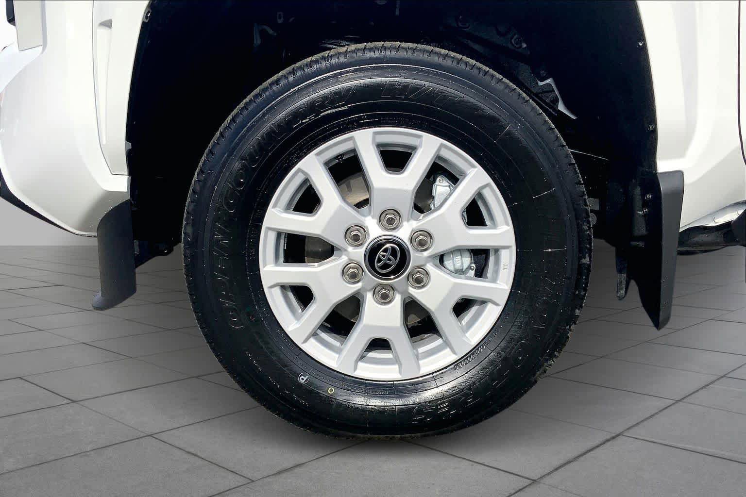 New 2026 Toyota Tacoma SR5 AWD/4WD image 11