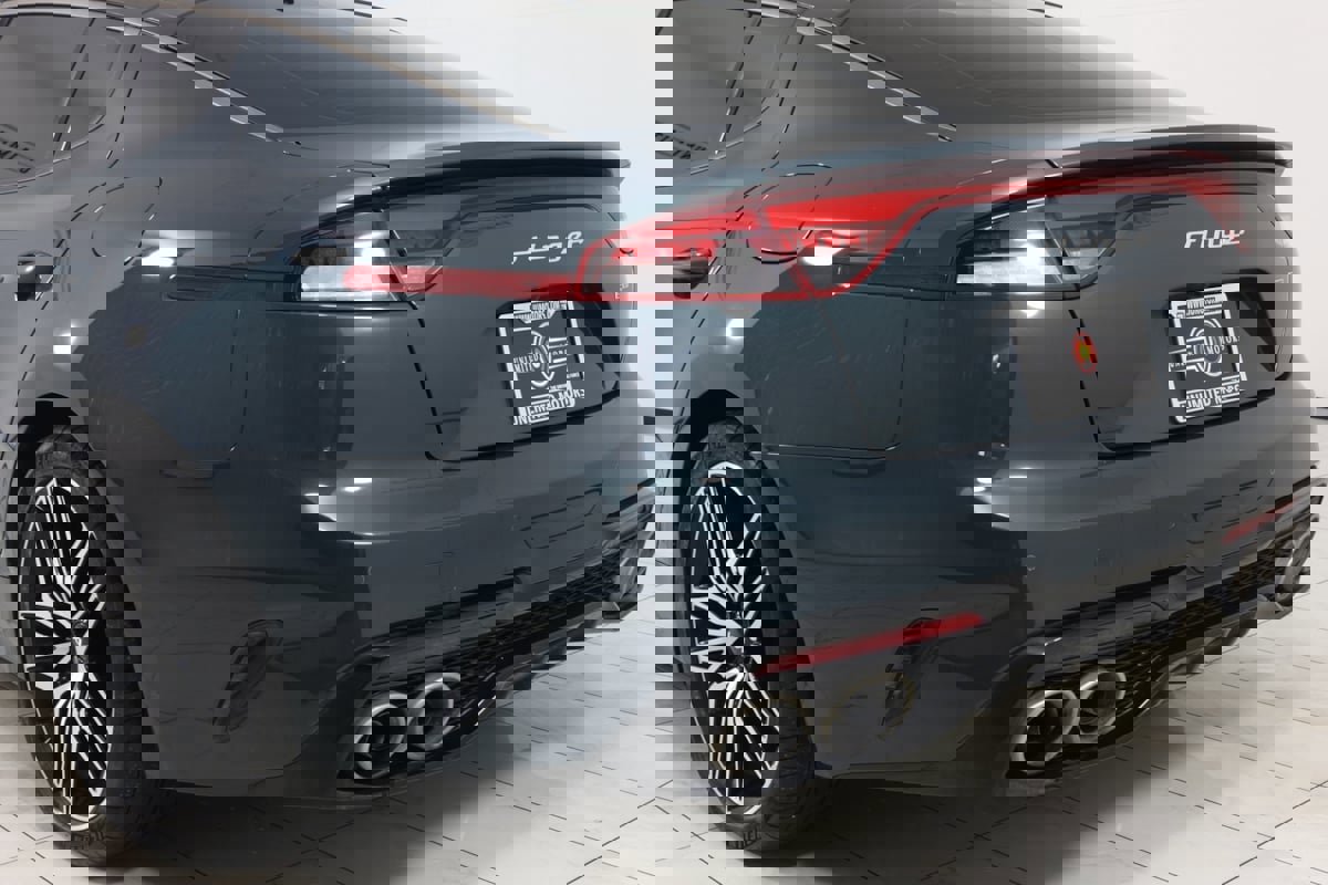 Used 2023 Kia Stinger GT2 image 47