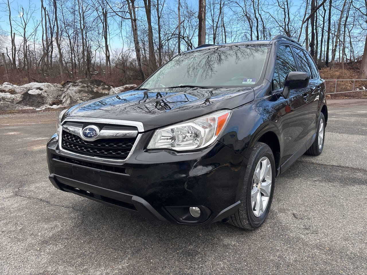 Used 2015 Subaru Forester 2.5i Limited AWD/4WD image 4