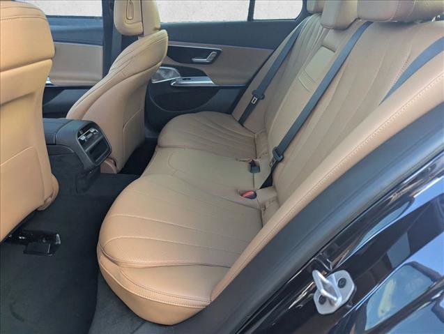 New 2026 Mercedes-Benz E 350 4MATIC Sedan image 12